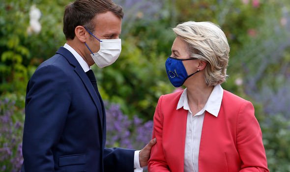 Emmanuel Macron et Ursula von der Leyen