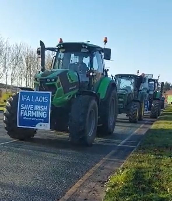 Les agriculteurs irlandais protestent contre les règles de l'UE