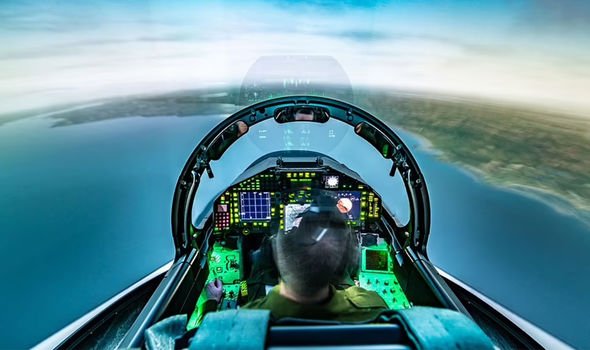 Les pilotes utiliseront des simulateurs virtuels pour effectuer une grande partie de leur formation.