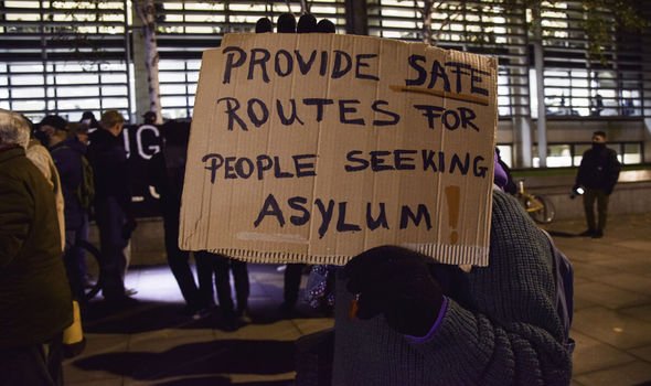 Manifestation pour la protection de l'asile