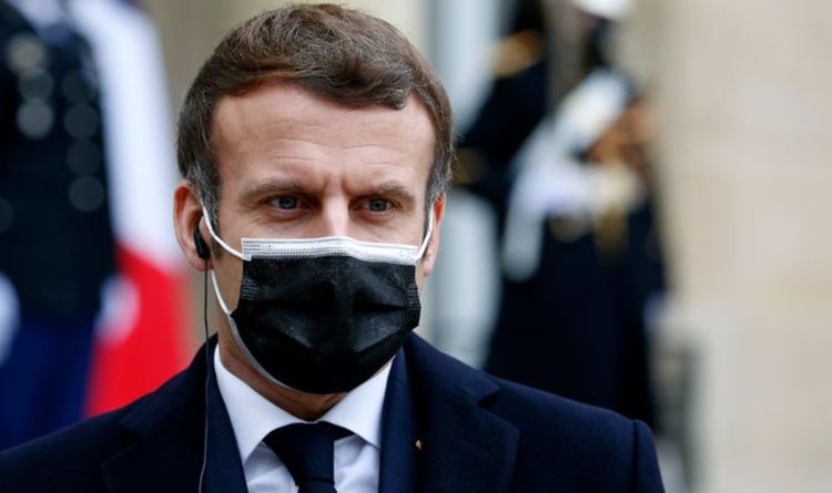 Emmanuel Macron n  est pas pr t  mettre fin  la crise 