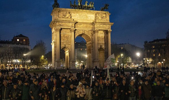 Manifestants du Covid à Paris