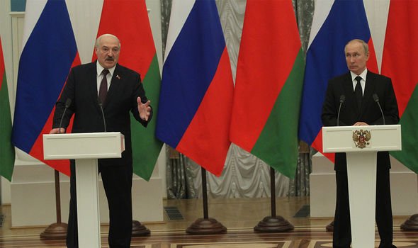 Russie : Loukachenko et Vladimir Poutine sont de proches alliés.