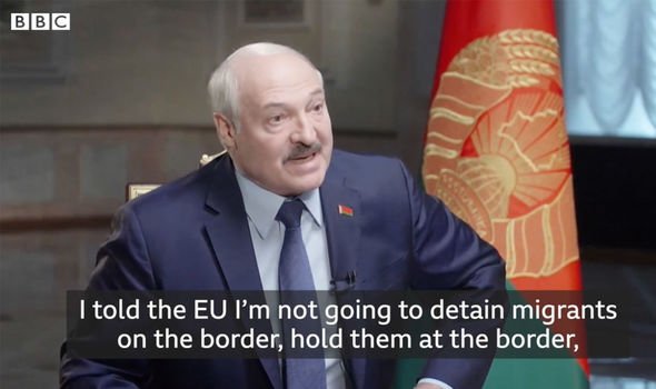 Interview de Lukashenko : Il a déclaré à la BBC qu'il n'empêcherait pas les migrants d'effectuer la traversée.