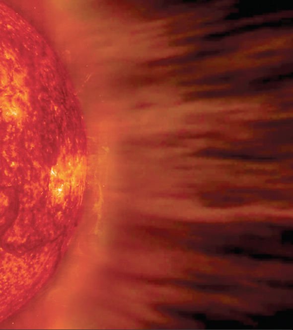 Image de la NASA montrant des vents solaires s'échappant du Soleil.