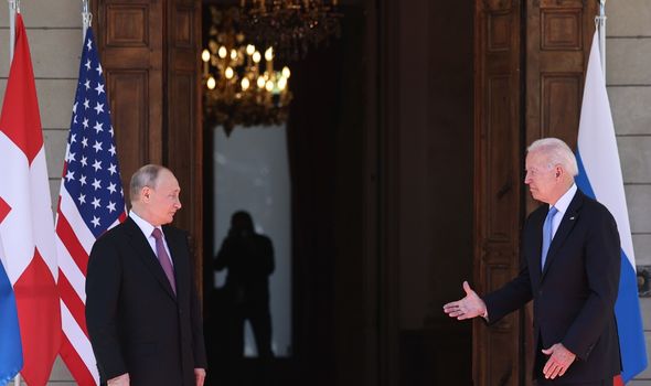 Biden et Poutine