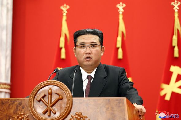 La perte de poids de Kim Jong-un au début de l'année.