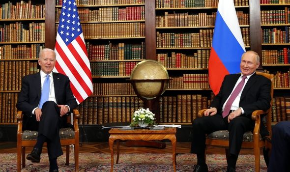 Le président américain Biden et le président russe Poutine