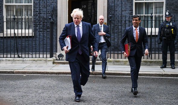Le Brexit : Sunak et Boris Johnson étaient de proches alliés sur le Brexit, surtout après le vote.