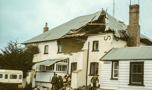Poste de police de Port Stanley après un coup direct d'un missile britannique pendant la guerre des Malouines