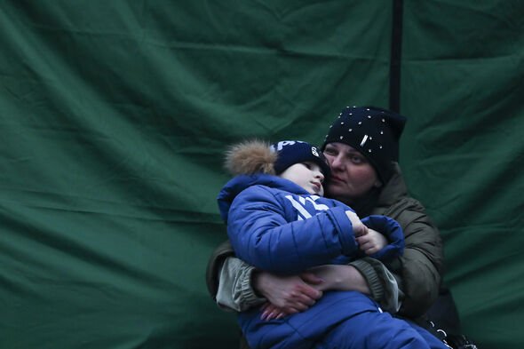 Crise ukrainienne : Mère et enfant