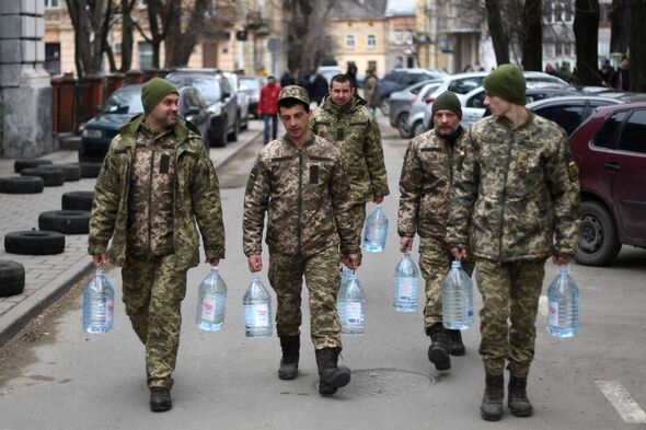 Soldats ukrainiens