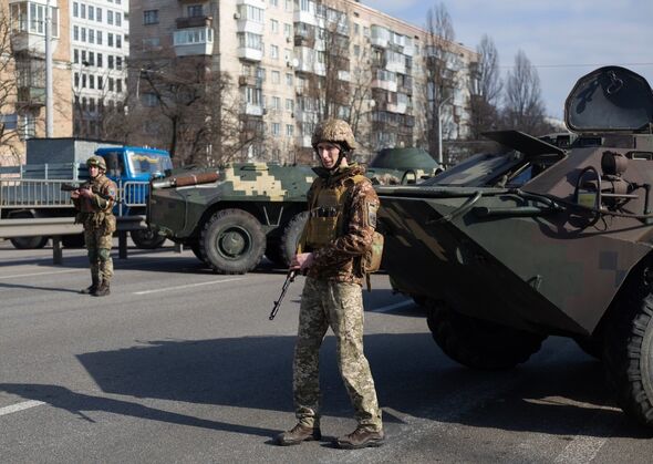 Militaires ukrainiens à Kiev