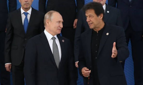 Vladimir Poutine et Imran Khan