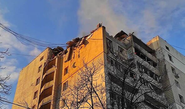 Kiev : Certains immeubles résidentiels ont été frappés par des missiles russes dans la capitale ukrainienne