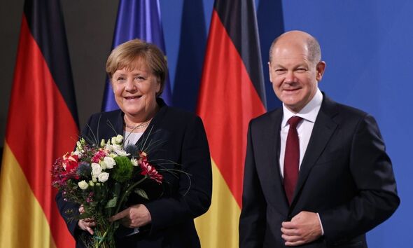 Olaf Scholz et Angela Merkel