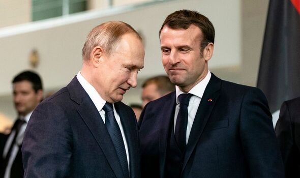 Macron et Poutine