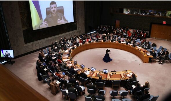 Volodymyr Zelensky s'adresse au Conseil de sécurité de l'ONU.