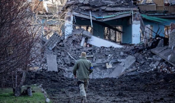 Bâtiment en ruine en Ukraine