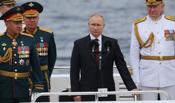 Vladimir Poutine a ordonné une attaque totale de l'Ukraine orientale.