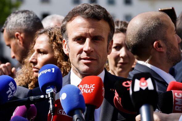 Sondages pour les élections françaises : Emmanuel Macron