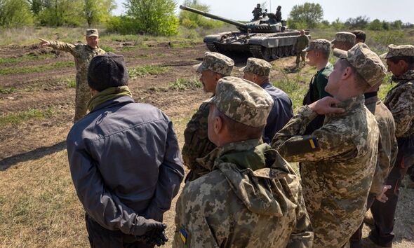 Entraînement des soldats ukrainiens