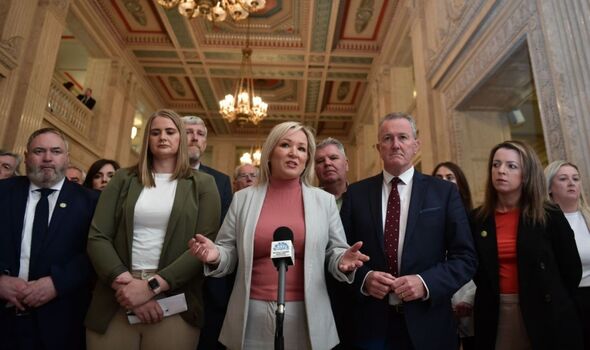 Michelle O'Neil : Du Sinn Féin
