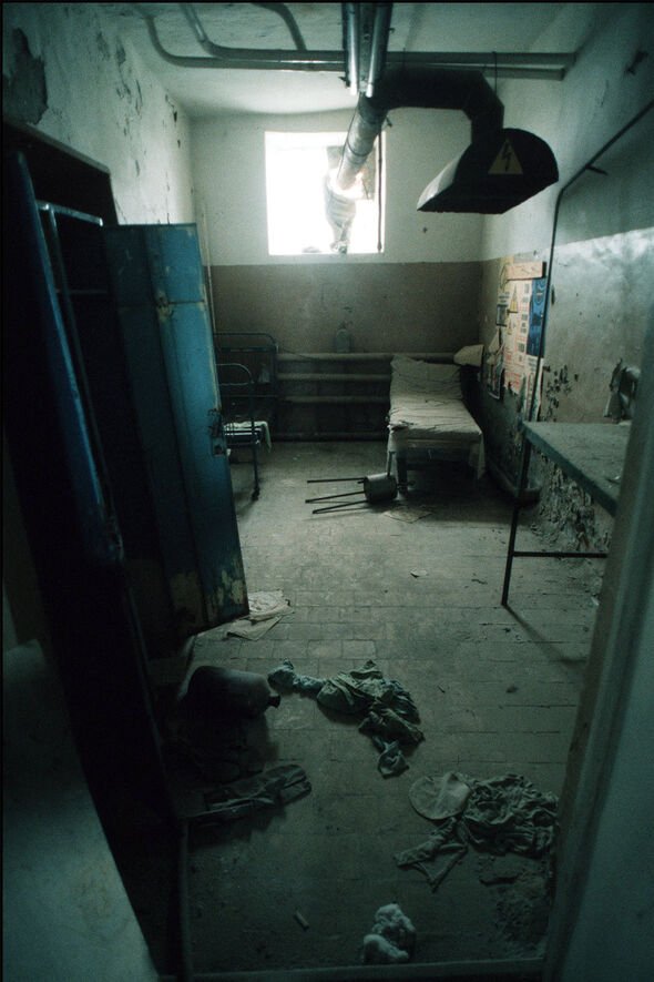 URSS : Une autre photo d'une usine d'armes biologiques abandonnée prise par Alibek
