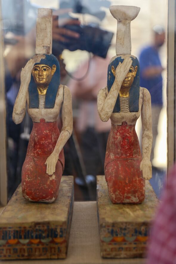Le trésor découvert comprend 150 statues de bronze.