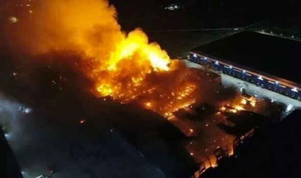 En mai, un incendie s'est déclaré dans un bâtiment industriel de 33 800 000 mètres carrés à Bogorodsky.