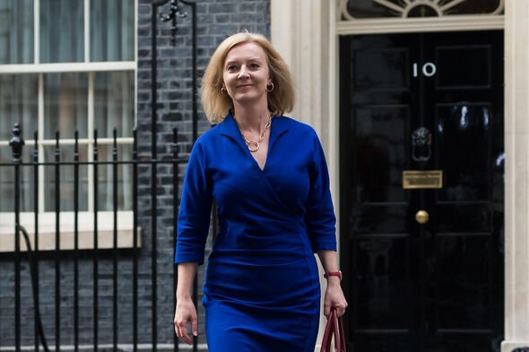 Liz Truss, qui a fait campagne pour le Remain en 2016, a reçu le soutien d'éminents eurosceptiques.