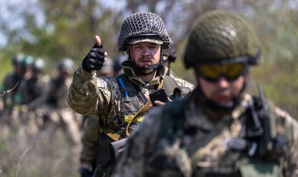 soldats ukrainiens
