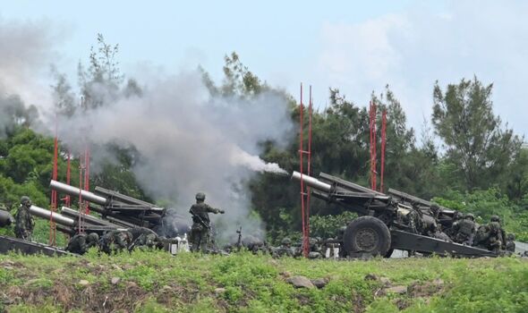 Photo des opérations militaires chinoises près de Taïwan