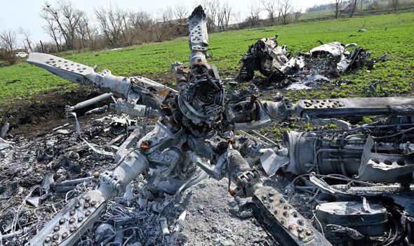 Hélicoptère russe détruit