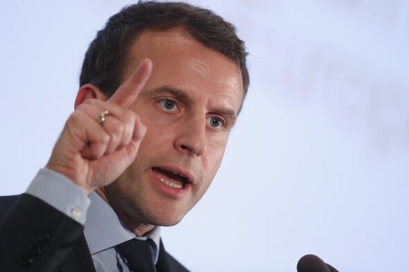 Le gouvernement d'Emmanuel Macron a gelé les prix et limité l'augmentation du prix réglementé.
