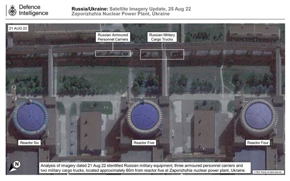 L'imagerie satellite semble montrer des chars russes.