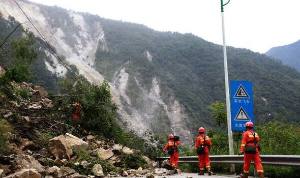 Séisme en Chine : Le bilan s'élève à 74 morts après un tremblement de terre de magnitude 6,8 dans le Sichuan.