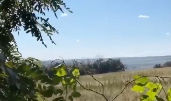 Un avion russe abattu dans les combats en Ukraine 
