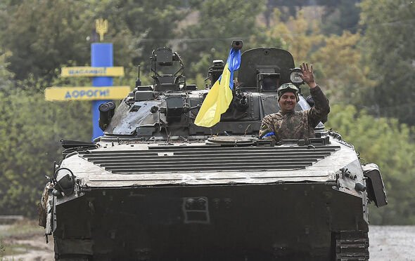 L'armée ukrainienne avance sur les fronts dans les régions du nord-est de Kharkiv, en Ukraine, le 08 septembre 2022