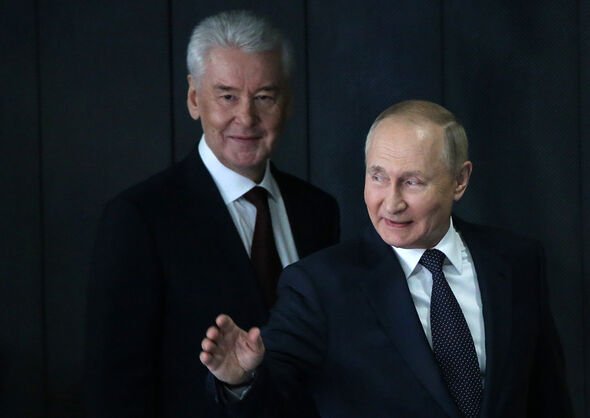 Pechorin a travaillé sous Vladimir Poutine, selon le média russe Komsomolskaya Pravda