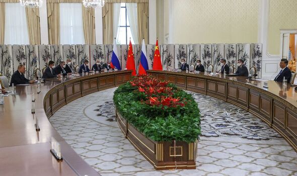 Xi Jinping et Vladimir Poutine lors du sommet en Ouzbékistan.
