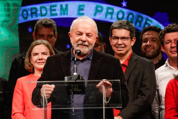 Lula n'a pas pu participer à la dernière élection contre Bolsonaro en raison d'une condamnation pour corruption.