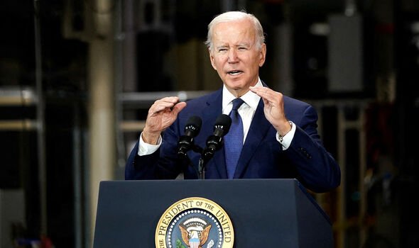 Le président américain Joe Biden sur les fournitures de défense aérienne