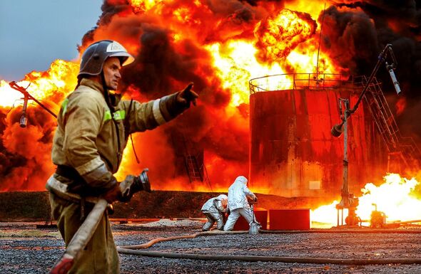 Incendie à l'installation pétrolière de Donetsk