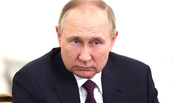 Vladimir Poutine recourt au chantage 