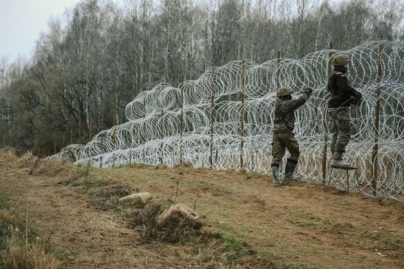 La Pologne construit une barrière à la frontière avec la Russie