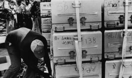 Corps du massacre de Jonestown