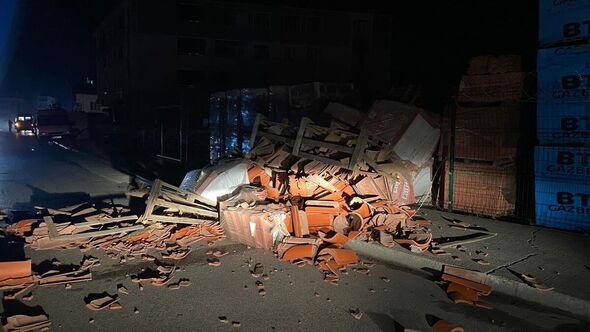 Un tremblement de terre de magnitude 5,9 secoue Duzce en Turquie.