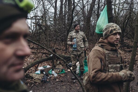 Activité militaire de l'armée ukrainienne à Donetsk.
