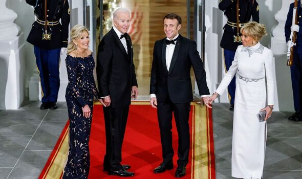 Jill Biden, Joe Biden, Emmanuel Macron et Brigitte.